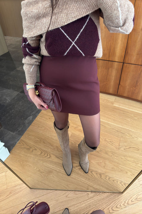 Mini Klasik Düz Özel Seri Etek- BORDO