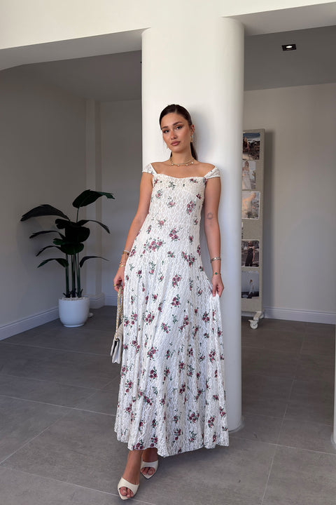 Çiçek Desenli İçi Astarlı Maxi Boy Dantel Elbise- KREM