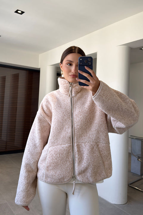 FERMUARLI DİK YAKA POLAR CEKET- BEJ