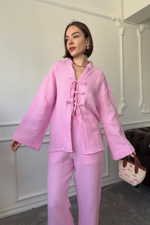 Önü Kurdeleli Müslin Takım- PEMBE