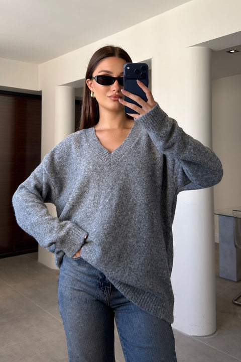Oversize V Yaka Triko Kazak- GRİ