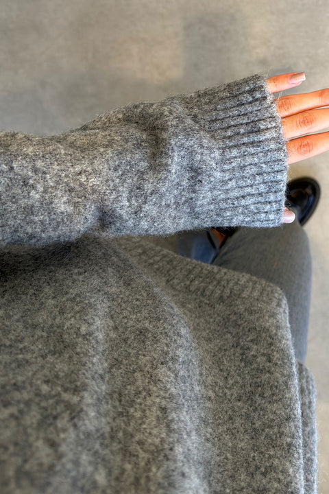 Oversize V Yaka Triko Kazak- GRİ