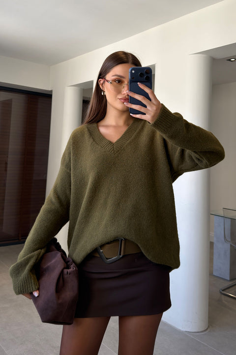 Oversize V Yaka Triko Kazak- HAKİ