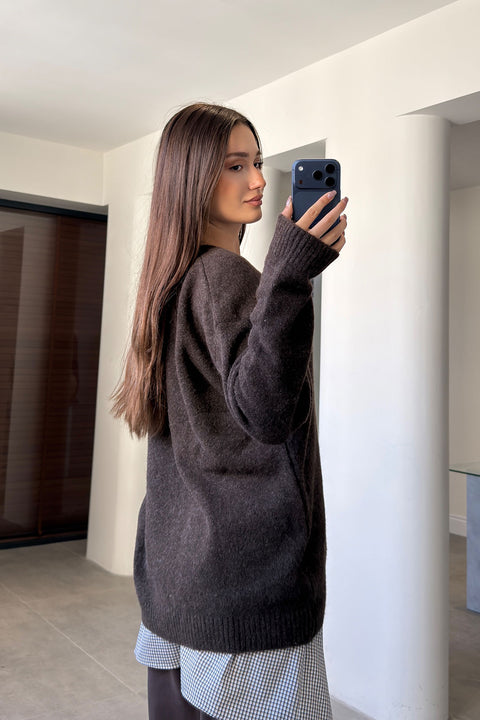 Oversize V Yaka Triko Kazak- KAHVERENGİ