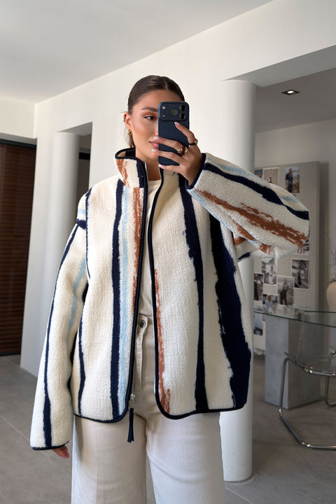 PREMİUM ÇİZGİLİ FERMUARLI POLAR HIRKA- CAMEL