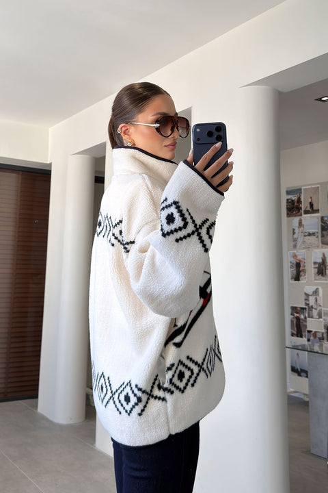 PREMİUM DESENLİ FERMUARLI POLAR HIRKA- KREM