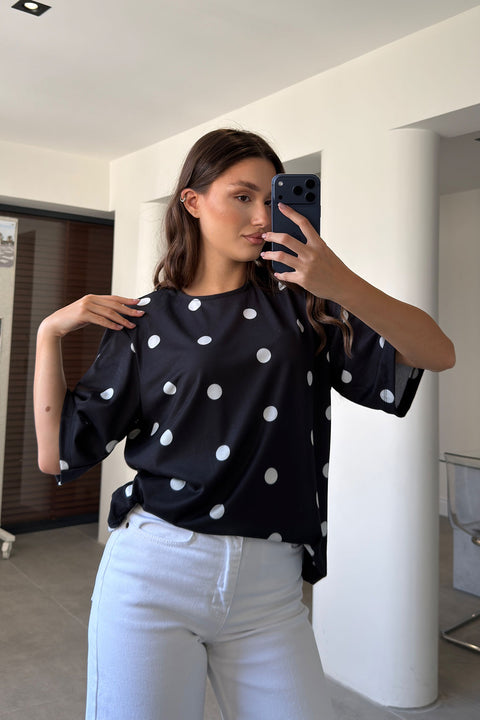 Vatkalı Oversize Puantiyeli Bluz- SİYAH