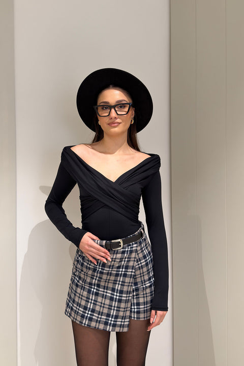 Yaka Detay Uzun Kollu Bodysuit- SİYAH