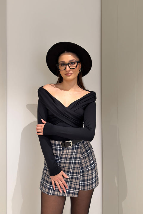Yaka Detay Uzun Kollu Bodysuit- SİYAH