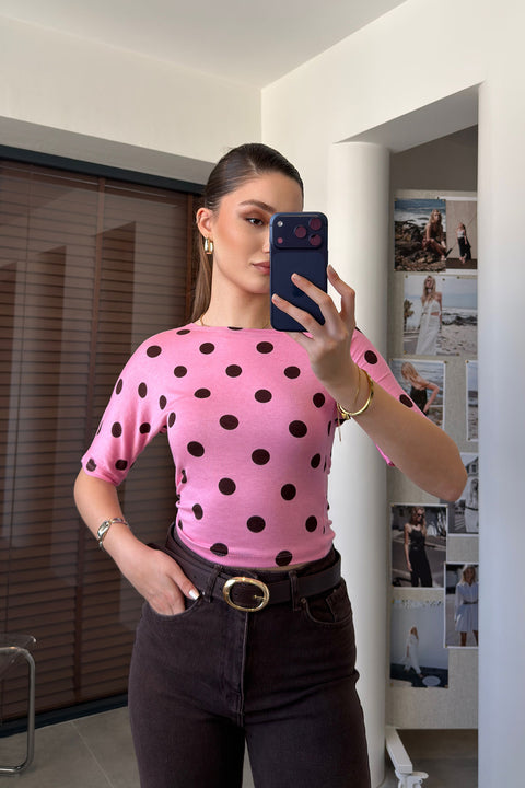 Yeni Sezon Yarım Kol Puantiye Detay Bluz- PEMBE